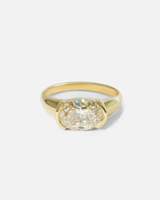 Chalice Ring / Lab Diamond