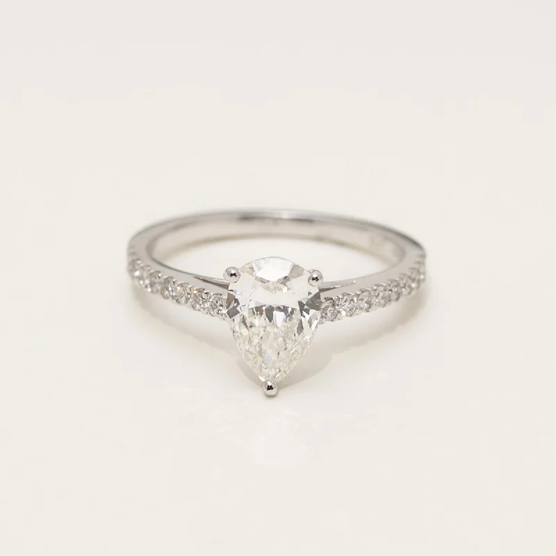 Pear Shape Diamond Halo Engagement Ring in 18kt White Gold (1 3/8ct tw)