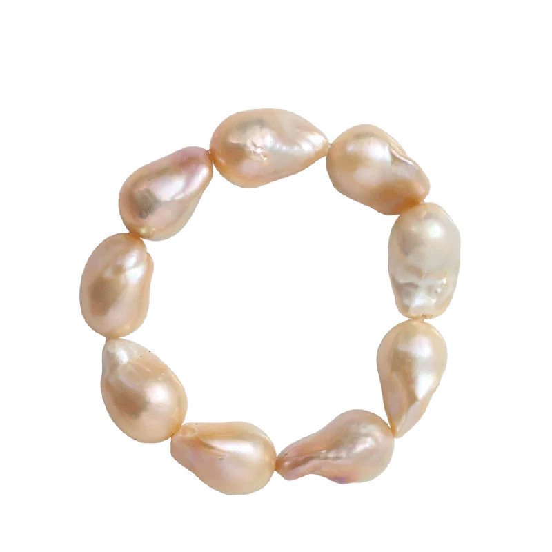 Beige Baroque Pearl Bracelet