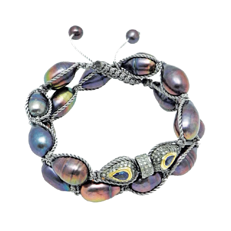 Pearl and Diamond Kiss Twist Bracelet