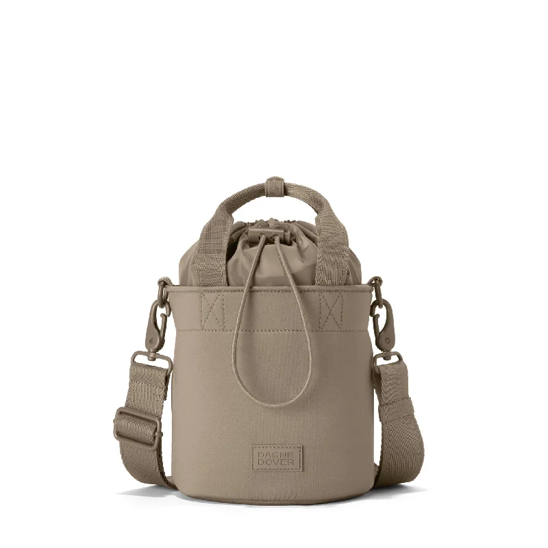 Nico Bucket Bag in Khaki